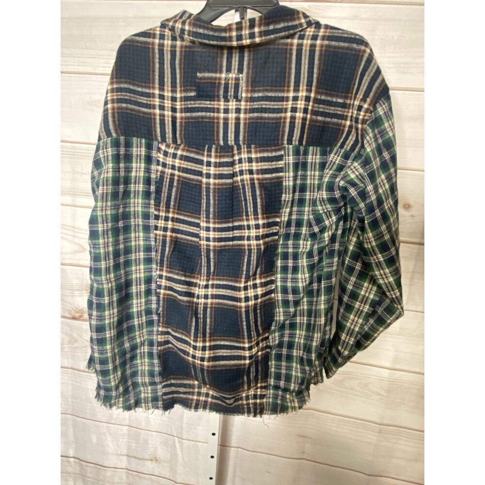 Brand New New In Women's Size Large Blue Green Plaid Button Down Shirt Top - Picture 4 of 8